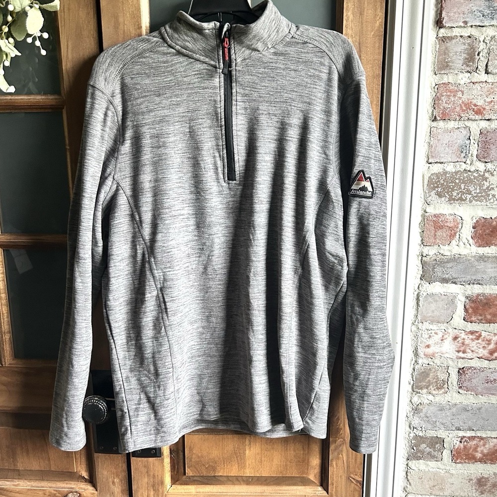 Avalanche Men's 1/4 Zip Medium Gray Fleece Pullover Outdoor‎ Layering NWT